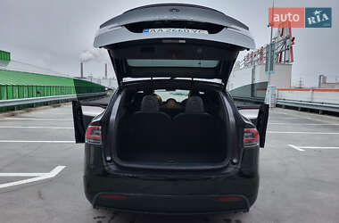 Внедорожник / Кроссовер Tesla Model X 2020 в 