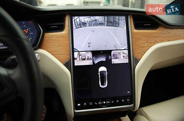 Внедорожник / Кроссовер Tesla Model X 2020 в 