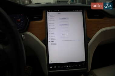 Внедорожник / Кроссовер Tesla Model X 2020 в 