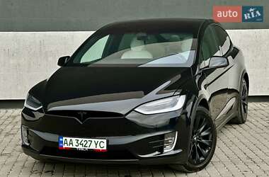 Позашляховик / Кросовер Tesla Model X 2017 в Тернополі