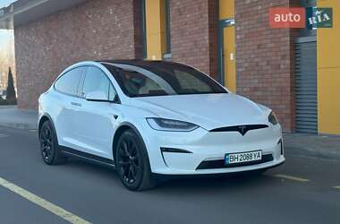 Позашляховик / Кросовер Tesla Model X 2022 в 