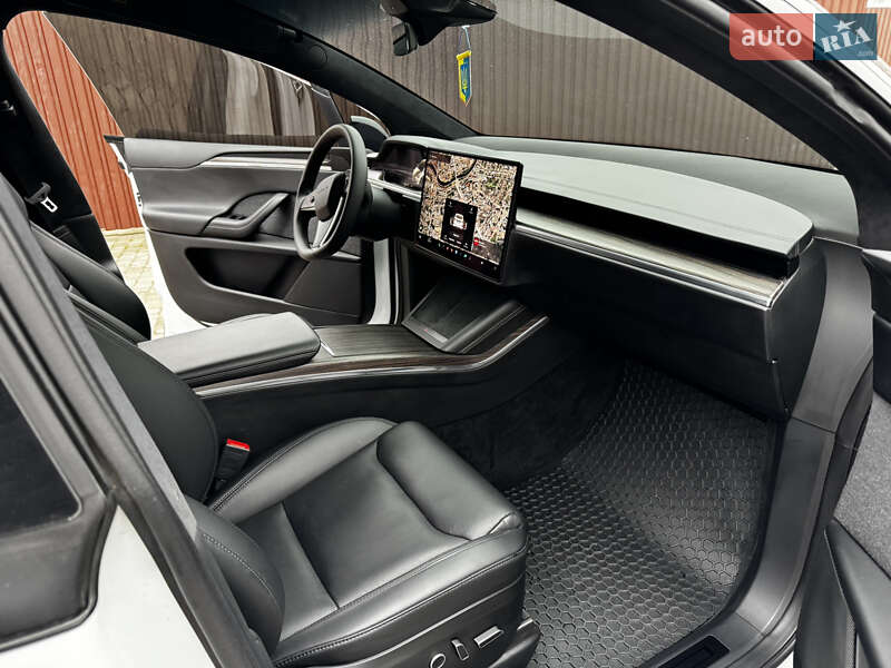 Внедорожник / Кроссовер Tesla Model X 2022 в Киеве