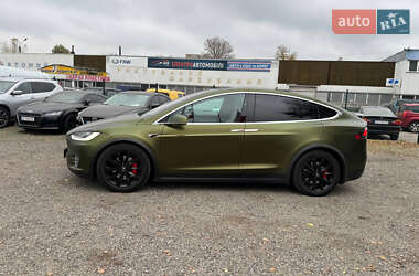 Позашляховик / Кросовер Tesla Model X 2020 в 