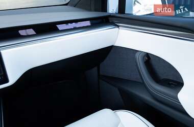 Внедорожник / Кроссовер Tesla Model X 2022 в 