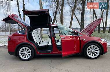 Внедорожник / Кроссовер Tesla Model X 2019 в Киеве