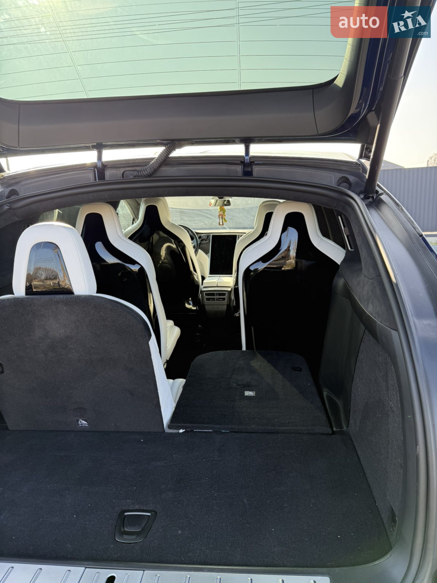 2016 Tesla Model X - мініатюра 12
