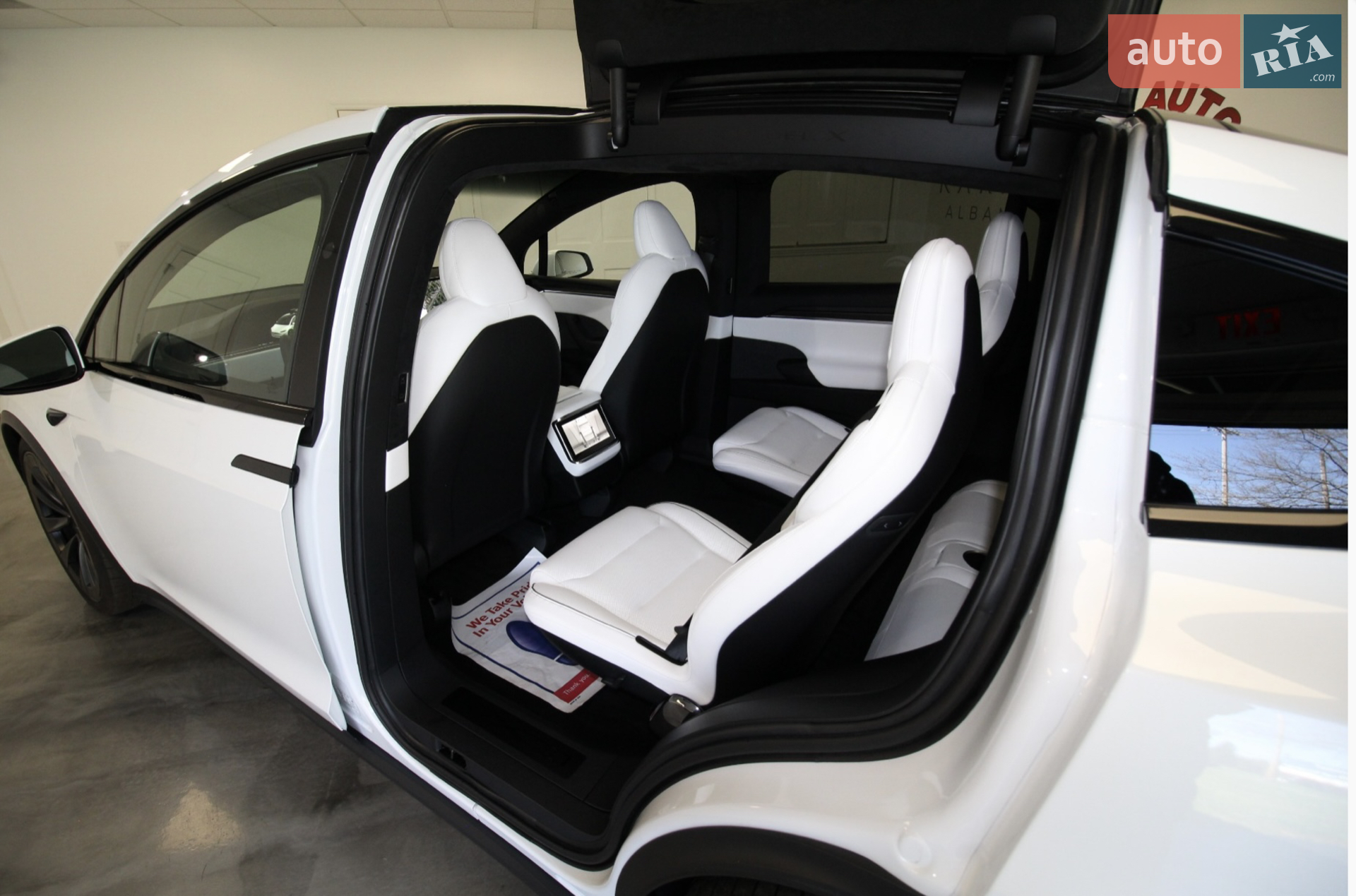 2022 Tesla Model X - мініатюра 25