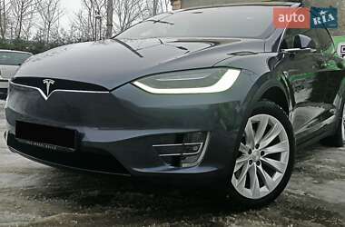 Позашляховик / Кросовер Tesla Model X 2017 в Хмельницькому