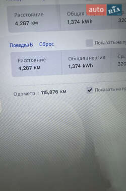 Внедорожник / Кроссовер Tesla Model X 2018 в 