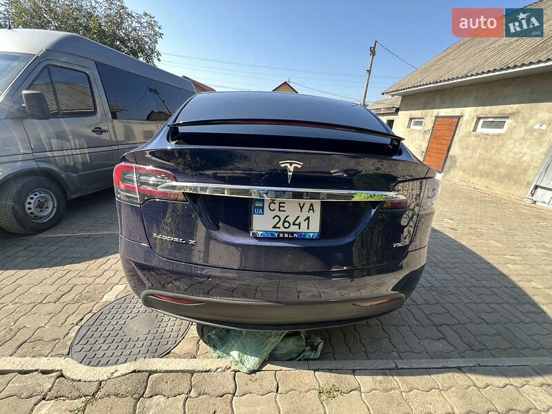 Позашляховик / Кросовер Tesla Model X 2018 в Глибокій