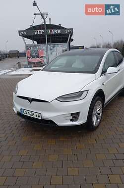 Внедорожник / Кроссовер Tesla Model X 2017 в Иршаве