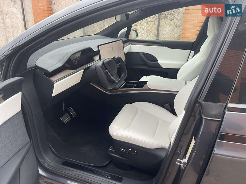 Внедорожник / Кроссовер Tesla Model X 2022 в Кривом Роге