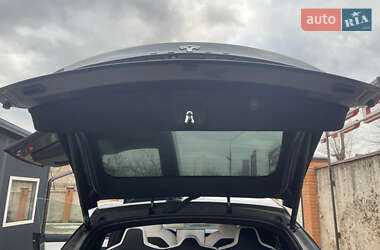 Позашляховик / Кросовер Tesla Model X 2022 в 
