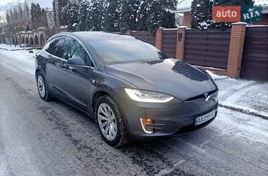 Позашляховик / Кросовер Tesla Model X 2017 в Києві