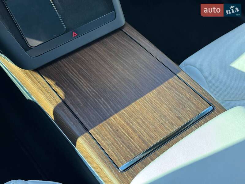 Внедорожник / Кроссовер Tesla Model X 2022 в Кривом Роге фото 40 Внедорожник / Кроссовер Tesla Model X 2022 в Кривом Роге