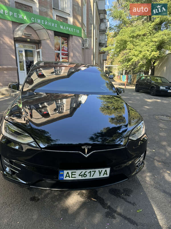 Внедорожник / Кроссовер Tesla Model X 2018 в Днепре