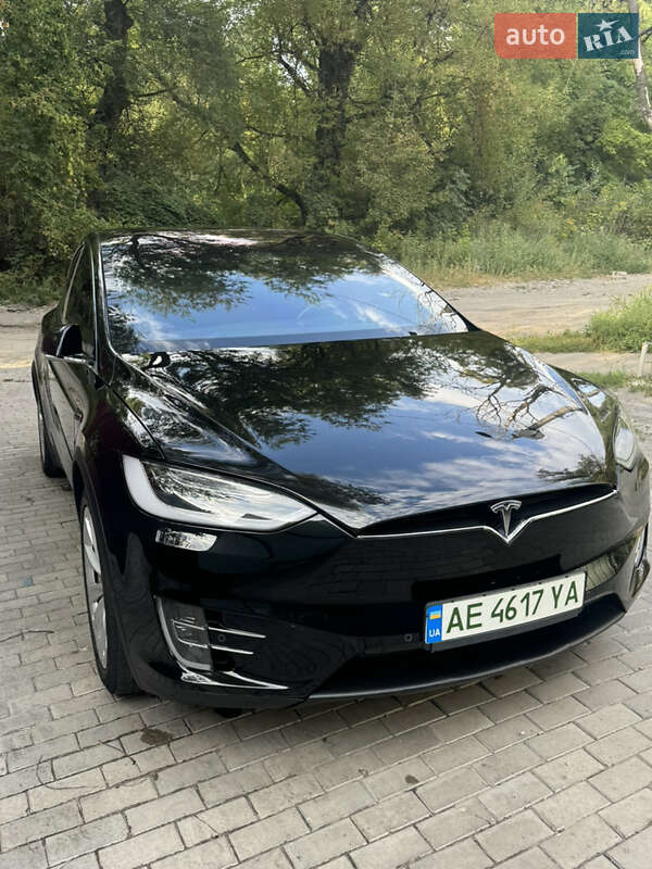 Внедорожник / Кроссовер Tesla Model X 2018 в Днепре