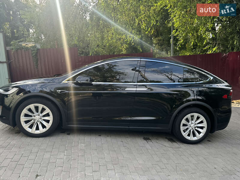 Внедорожник / Кроссовер Tesla Model X 2018 в Днепре