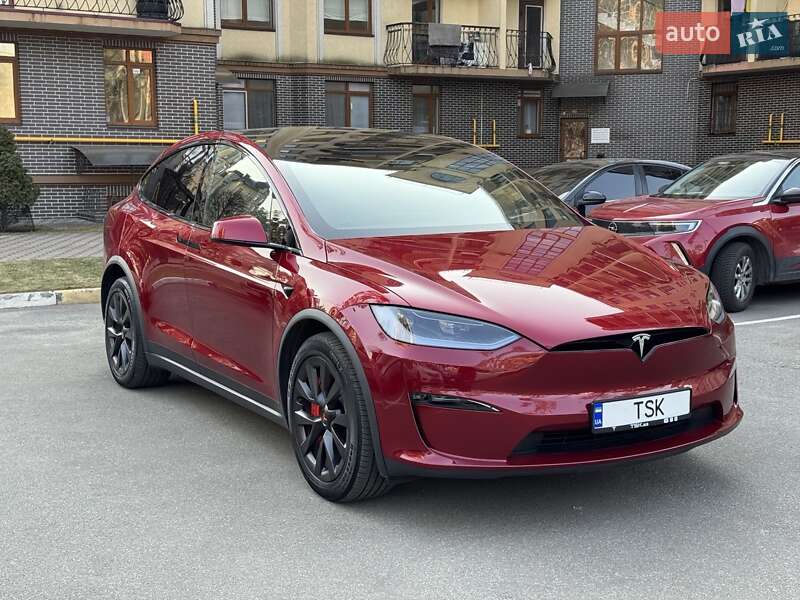 Внедорожник / Кроссовер Tesla Model X 2023 в 