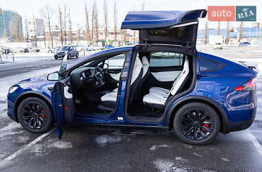 Позашляховик / Кросовер Tesla Model X 2019 в Києві