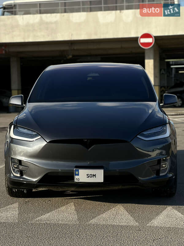 Позашляховик / Кросовер Tesla Model X 2018 в Києві