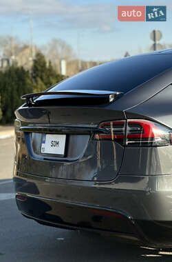 Внедорожник / Кроссовер Tesla Model X 2018 в 