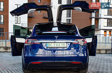 Позашляховик / Кросовер Tesla Model X 2019 в 