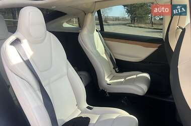 Внедорожник / Кроссовер Tesla Model X 2018 в 