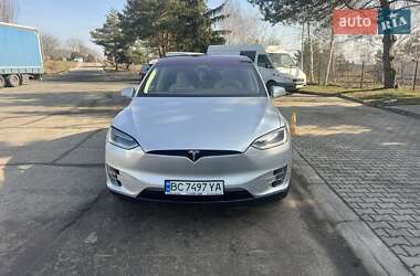 Внедорожник / Кроссовер Tesla Model X 2018 в 