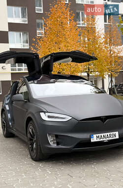 Внедорожник / Кроссовер Tesla Model X 2019 в 