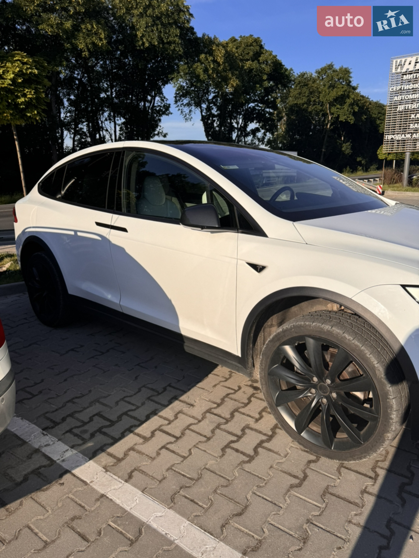 2016 Tesla Model X - мініатюра 6