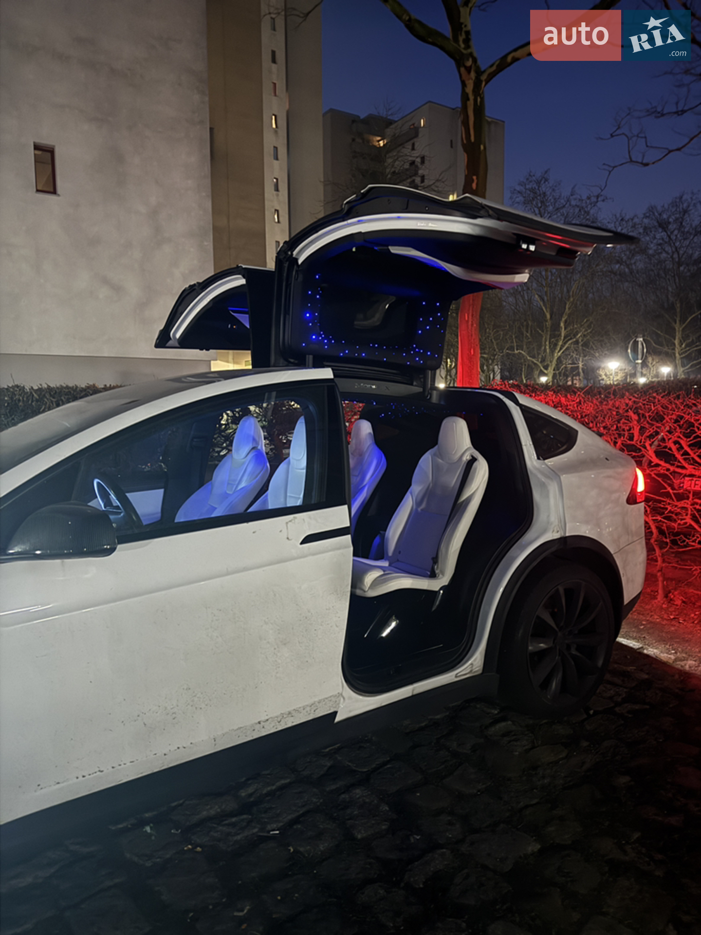 2016 Tesla Model X - мініатюра 17