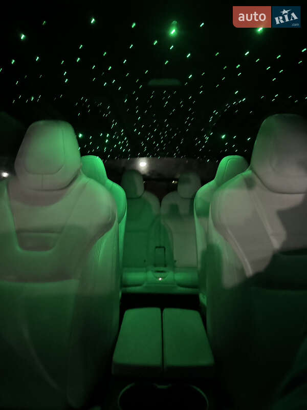 Внедорожник / Кроссовер Tesla Model X 2016 в Киеве