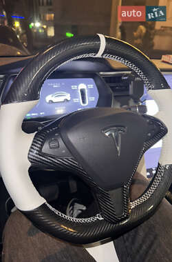 Внедорожник / Кроссовер Tesla Model X 2016 в 
