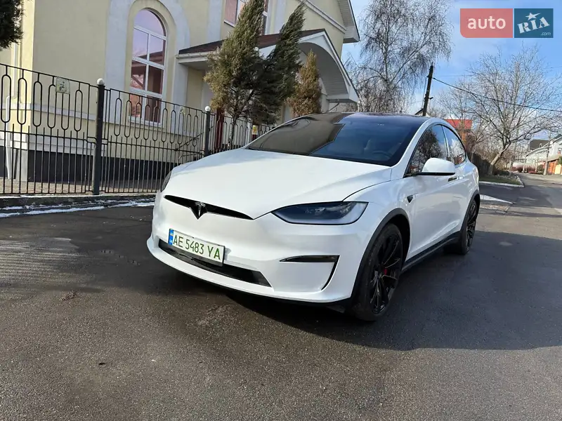 Внедорожник / Кроссовер Tesla Model X 2023 в 