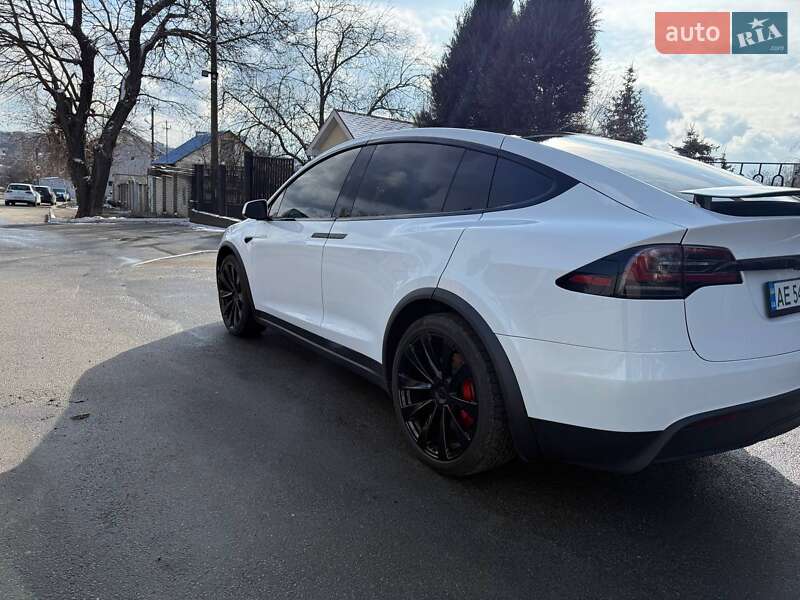 Внедорожник / Кроссовер Tesla Model X 2023 в Днепре фото 11 Внедорожник / Кроссовер Tesla Model X 2023 в Днепре