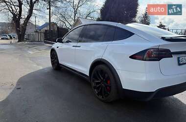 Внедорожник / Кроссовер Tesla Model X 2023 в 