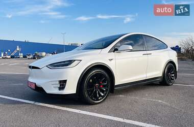 Внедорожник / Кроссовер Tesla Model X 2016 в 