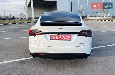 Внедорожник / Кроссовер Tesla Model X 2016 в 