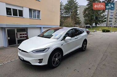 Позашляховик / Кросовер Tesla Model X 2019 в Києві