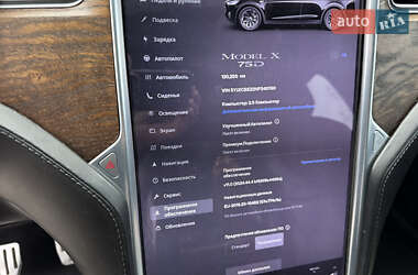 Позашляховик / Кросовер Tesla Model X 2017 в 