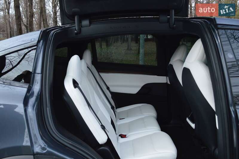 Внедорожник / Кроссовер Tesla Model X 2022 в Кривом Роге фото 20 Внедорожник / Кроссовер Tesla Model X 2022 в Кривом Роге