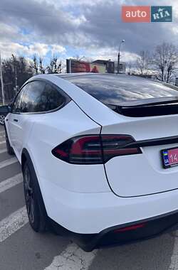 Позашляховик / Кросовер Tesla Model X 2023 в 
