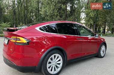 Внедорожник / Кроссовер Tesla Model X 2017 в 