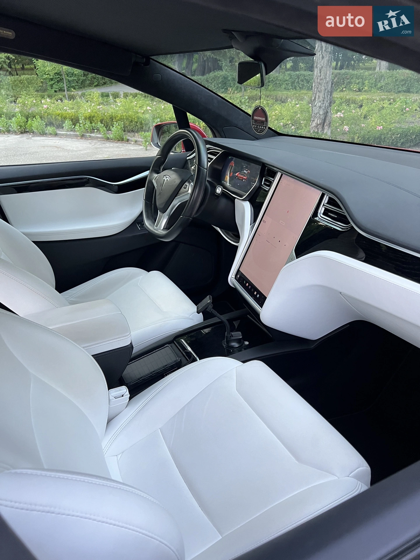 2017 Tesla Model X - мініатюра 15