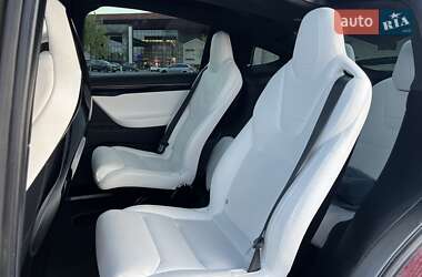 Внедорожник / Кроссовер Tesla Model X 2017 в 