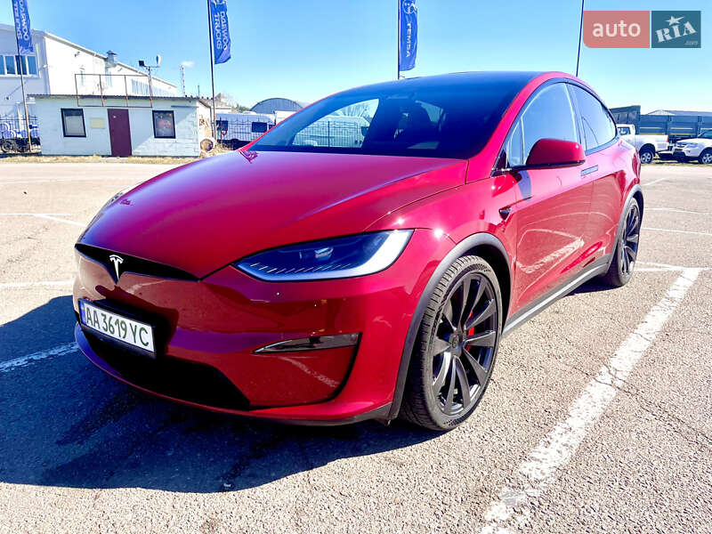 Tesla Model X 2023