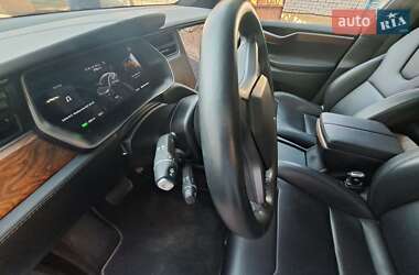 Внедорожник / Кроссовер Tesla Model X 2018 в 