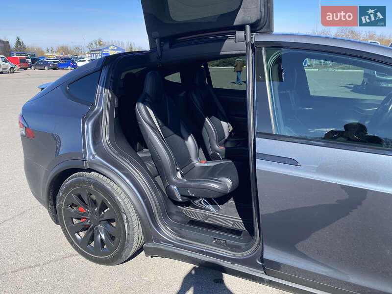 Внедорожник / Кроссовер Tesla Model X 2020 в Львове