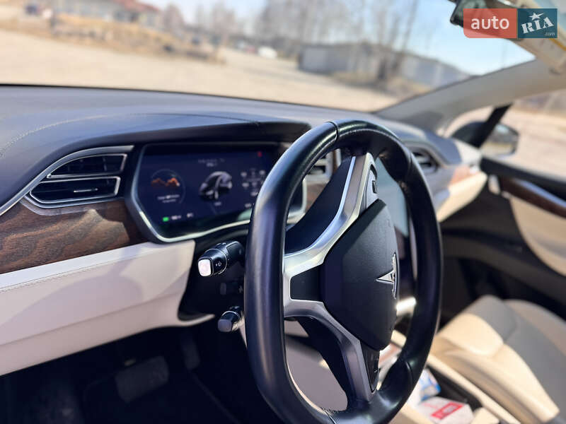 Внедорожник / Кроссовер Tesla Model X 2018 в Звягеле фото 5 Внедорожник / Кроссовер Tesla Model X 2018 в Звягеле